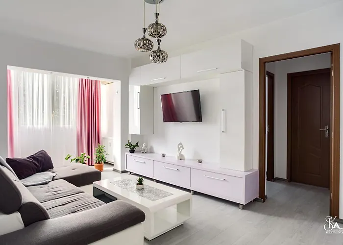 Ella\'S Apartment