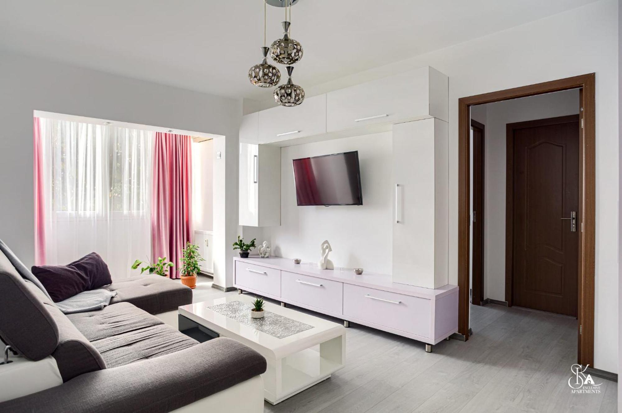 Ella's Apartment *